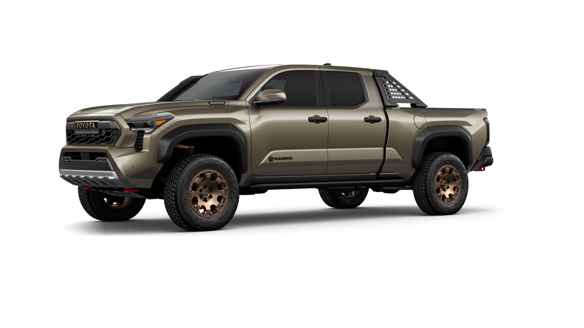 2026 Toyota Tacoma i-FORCE MAX Trailhunter