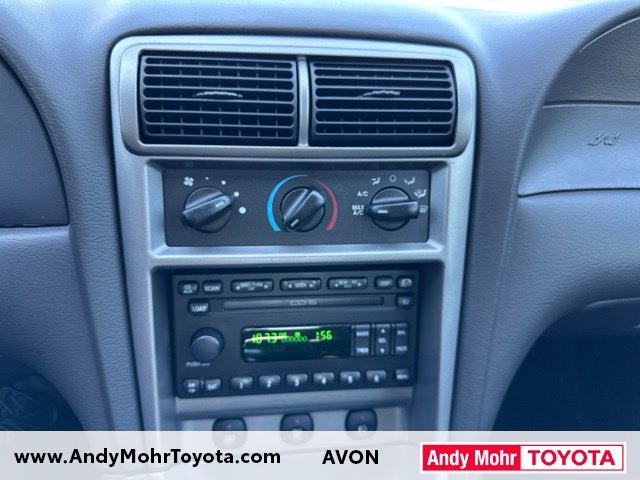2004 Ford Mustang Mach 1 Premium