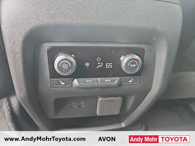 2024 GMC Acadia Elevation