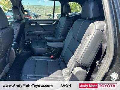 2024 GMC Acadia Elevation