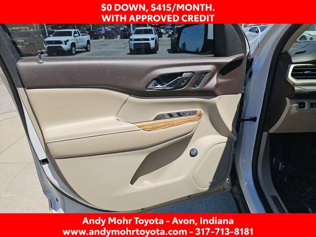 2017 GMC Acadia Denali