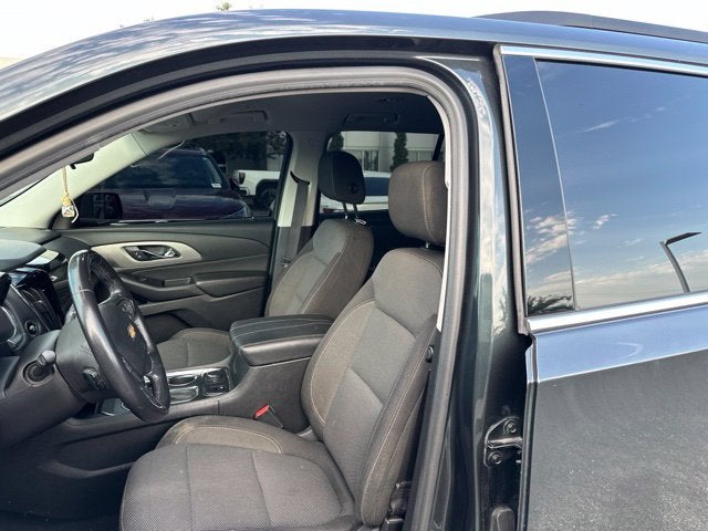 2018 Chevrolet Traverse LT Cloth w/1LT