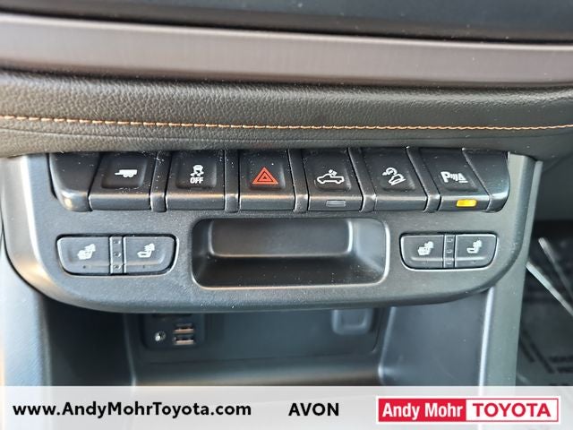 2022 GMC Canyon AT4 w/Leather