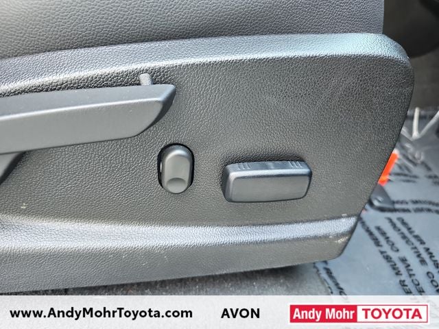 2022 GMC Canyon AT4 w/Leather