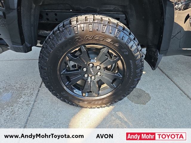 2022 GMC Canyon AT4 w/Leather