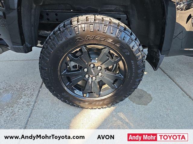 2022 GMC Canyon AT4 w/Leather