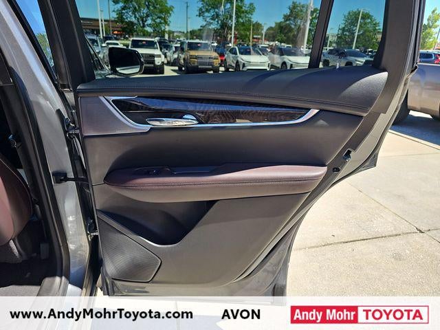 2022 Cadillac XT6 Premium Luxury