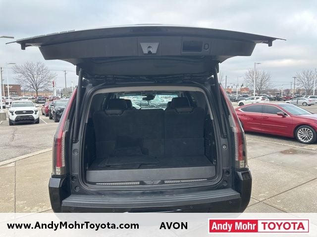 2016 Cadillac Escalade Luxury