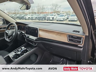 2025 Volkswagen Atlas 2.0T SE w/Technology