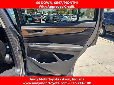 2025 Volkswagen Atlas 2.0T SE w/Technology