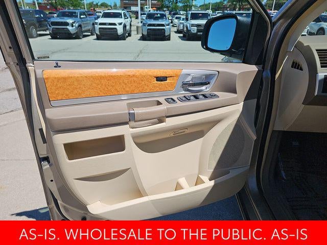2008 Chrysler Town & Country Limited