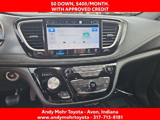 2024 Chrysler Pacifica Hybrid Select S Appearance
