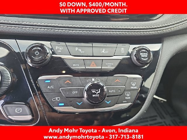 2024 Chrysler Pacifica Hybrid Select S Appearance