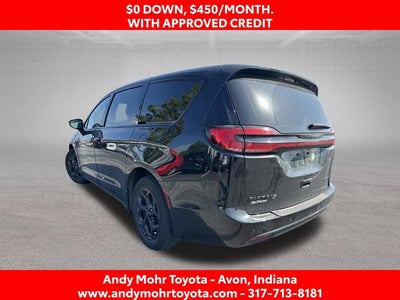2024 Chrysler Pacifica Hybrid Select S Appearance