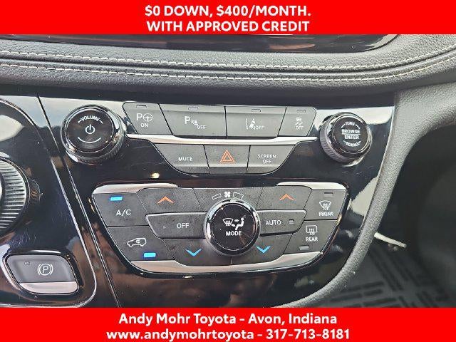 2024 Chrysler Pacifica Hybrid Select S Appearance