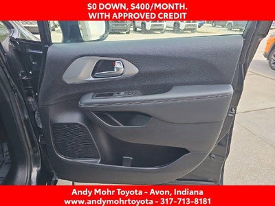 2024 Chrysler Pacifica Hybrid Select S Appearance