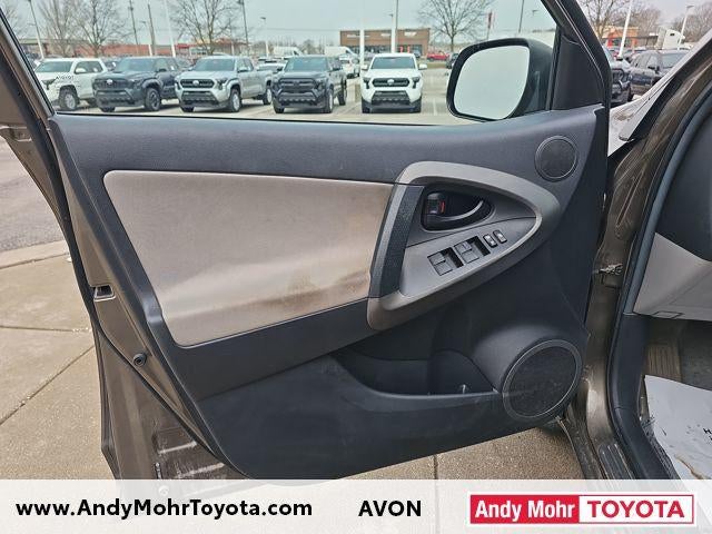 2009 Toyota RAV4 Base