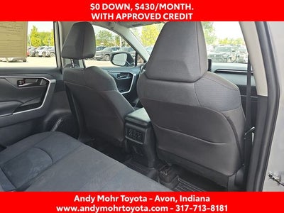 2022 Toyota RAV4 LE