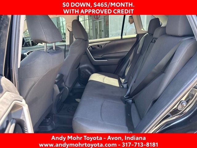 2020 Toyota RAV4 LE