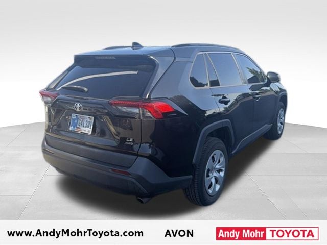 2020 Toyota RAV4 LE