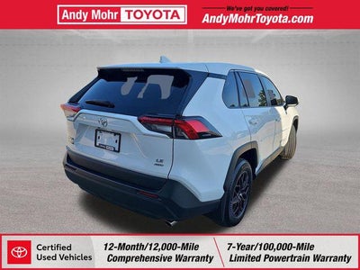 2024 Toyota RAV4 LE