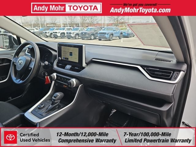 2024 Toyota RAV4 Hybrid LE