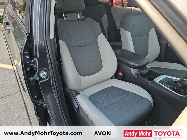 2023 Toyota RAV4 Hybrid XLE
