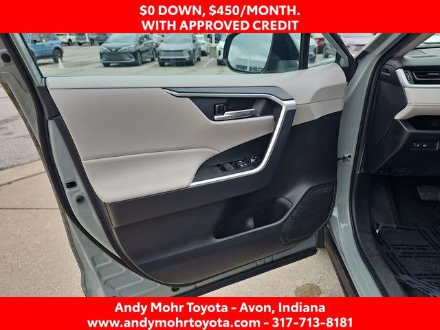 2021 Toyota RAV4 XLE