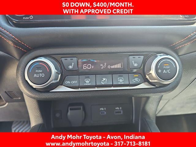 2025 Nissan Versa 1.6 SR