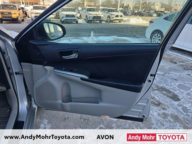 2012 Toyota Camry Hybrid LE