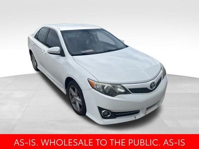 2014 Toyota Camry SE