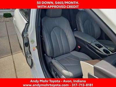 2019 Toyota Avalon XLE