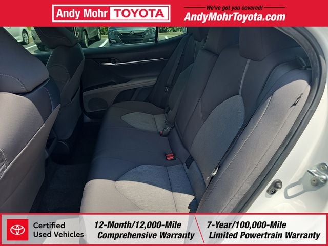 2022 Toyota Camry Hybrid LE