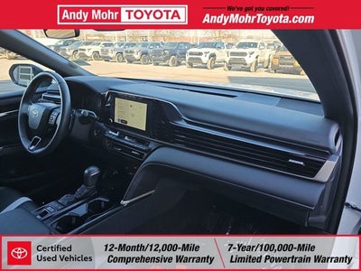 2025 Toyota Camry SE