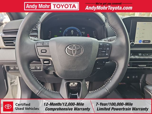 2025 Toyota Camry SE