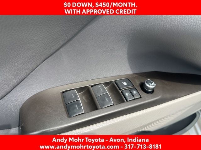 2022 Toyota Camry Hybrid XLE