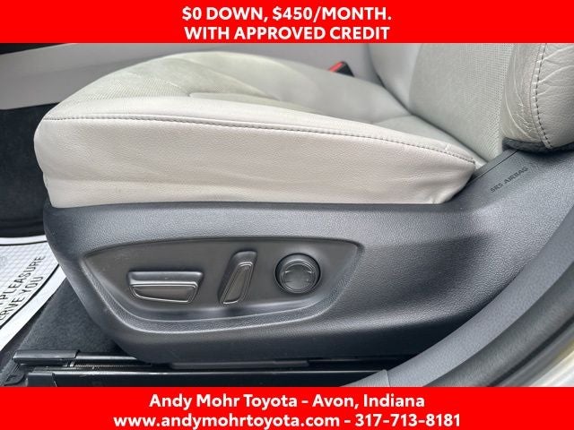 2022 Toyota Camry Hybrid XLE