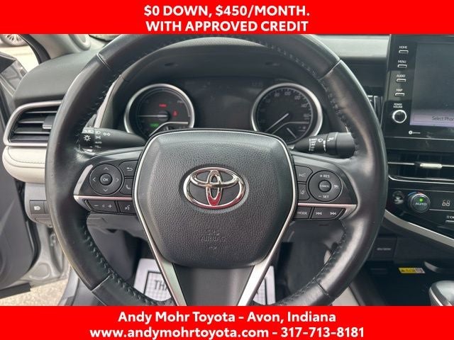 2022 Toyota Camry Hybrid XLE