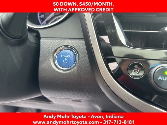 2022 Toyota Camry Hybrid XLE