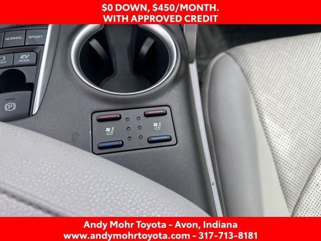 2022 Toyota Camry Hybrid XLE