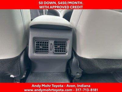 2022 Toyota Camry Hybrid XLE