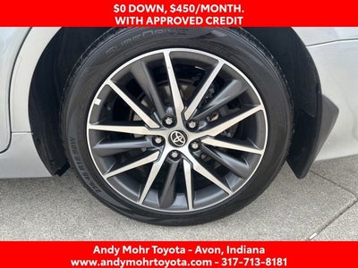 2022 Toyota Camry Hybrid XLE