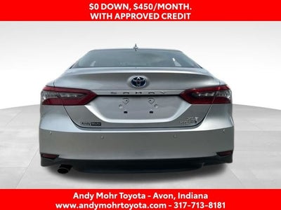 2022 Toyota Camry Hybrid XLE