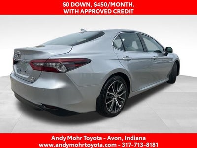 2022 Toyota Camry Hybrid XLE