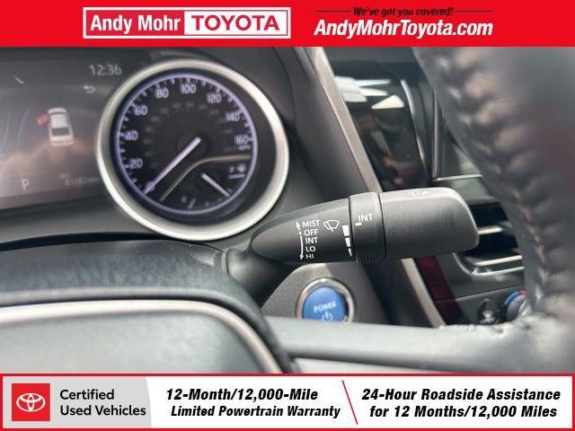 2022 Toyota Camry Hybrid XLE