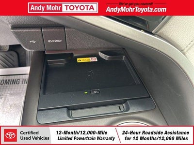 2022 Toyota Camry Hybrid XLE