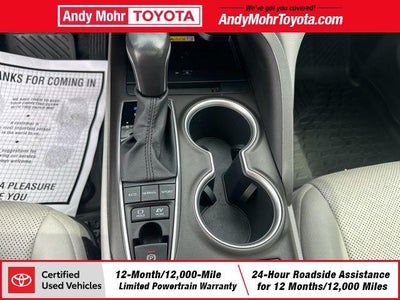 2022 Toyota Camry Hybrid XLE