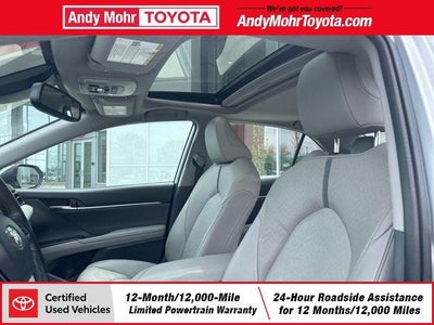 2022 Toyota Camry Hybrid XLE