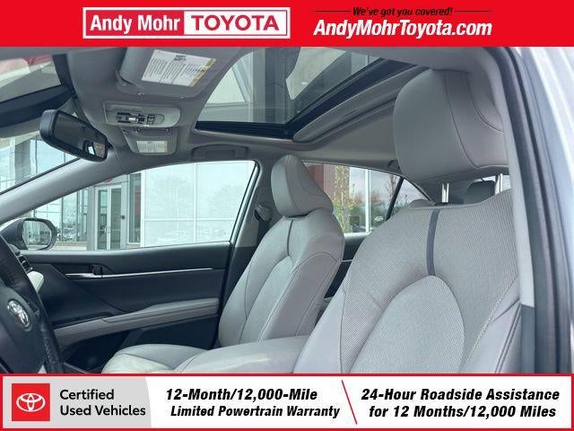 2022 Toyota Camry Hybrid XLE