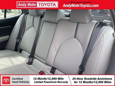 2022 Toyota Camry Hybrid XLE